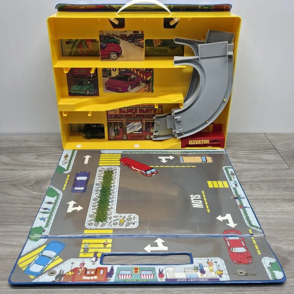 Vintage REALTOY Playset Car Carrying Case With 20 Mixed Cars Old/New - Rare‎